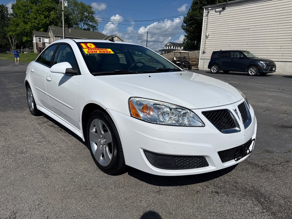 Used 2010 Pontiac G6 Sedan FWD image 4