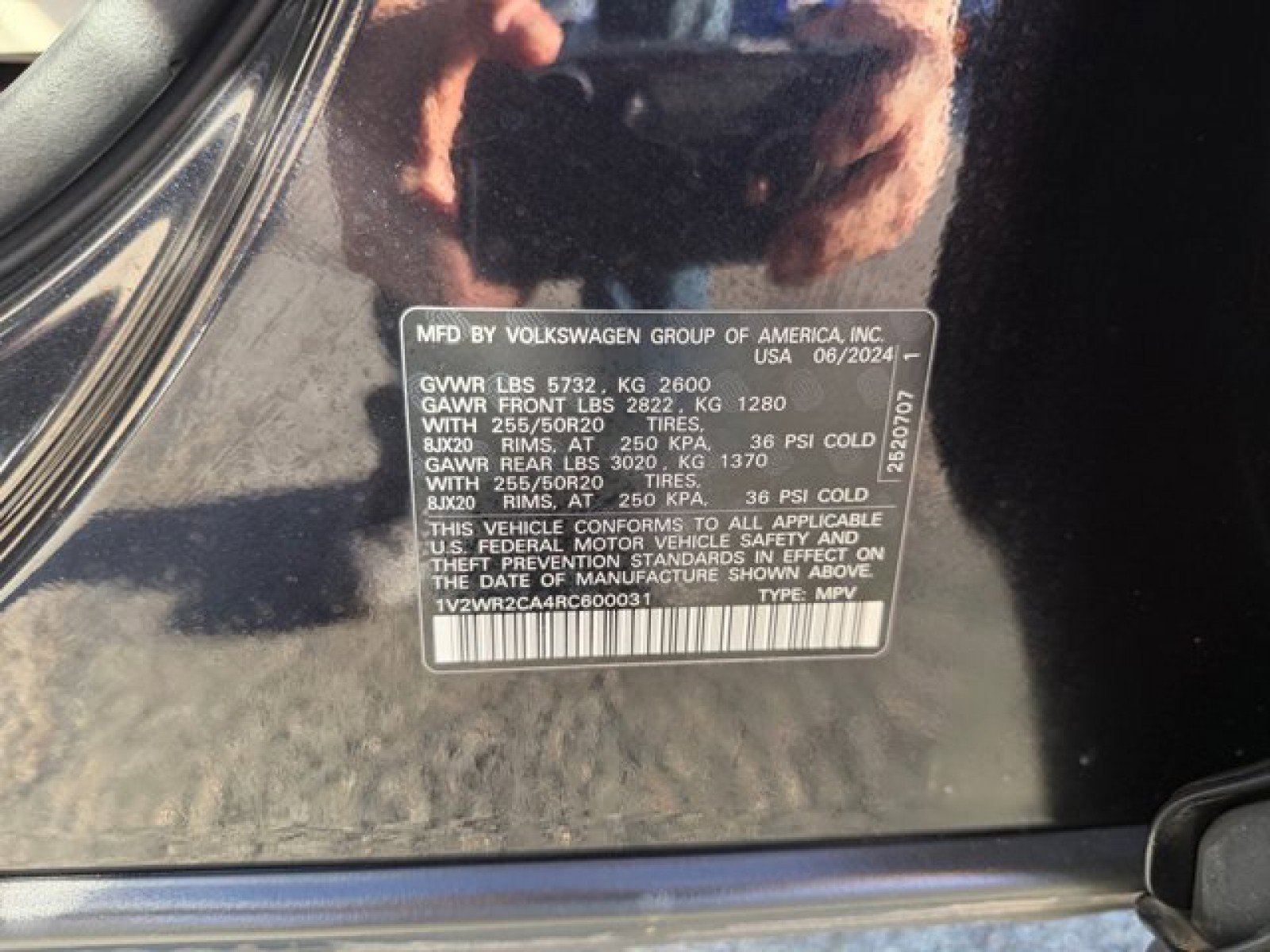 Used 2024 Volkswagen Atlas SE image 22