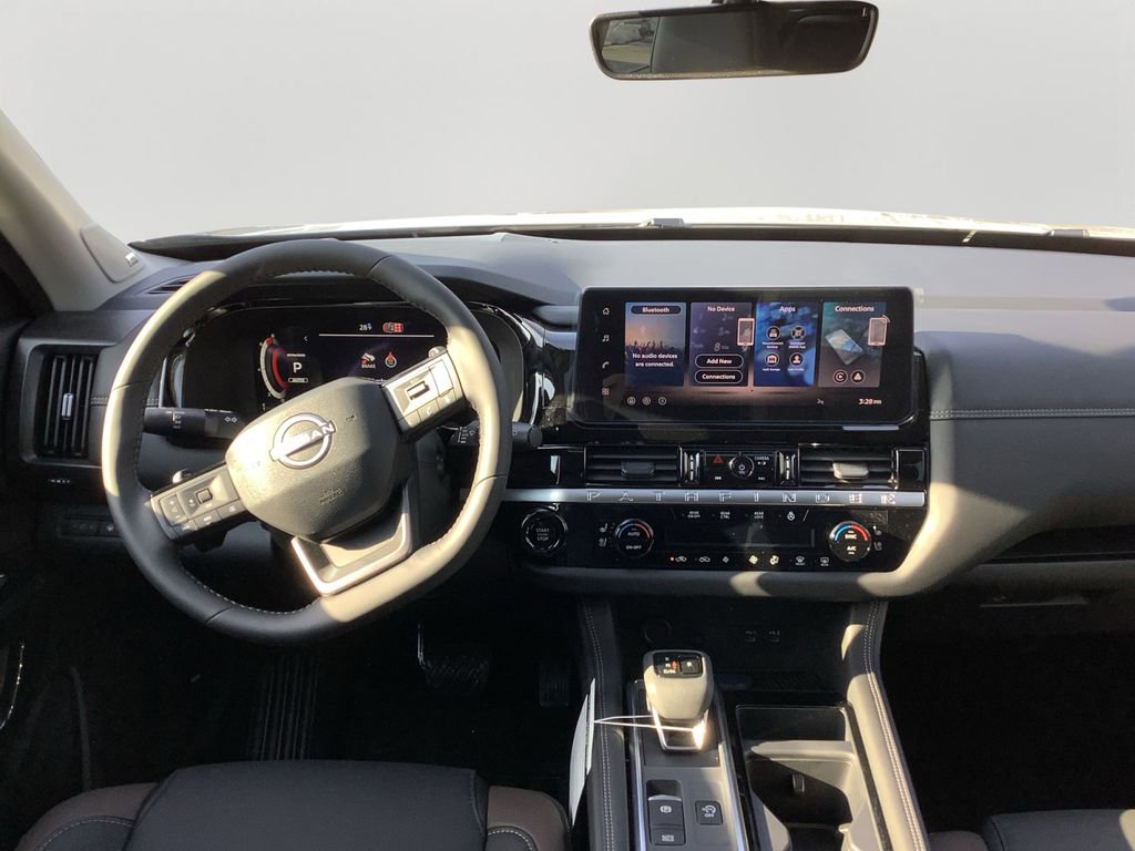 New 2026 Nissan Pathfinder Platinum w/ Cargo Package AWD/4WD image 17