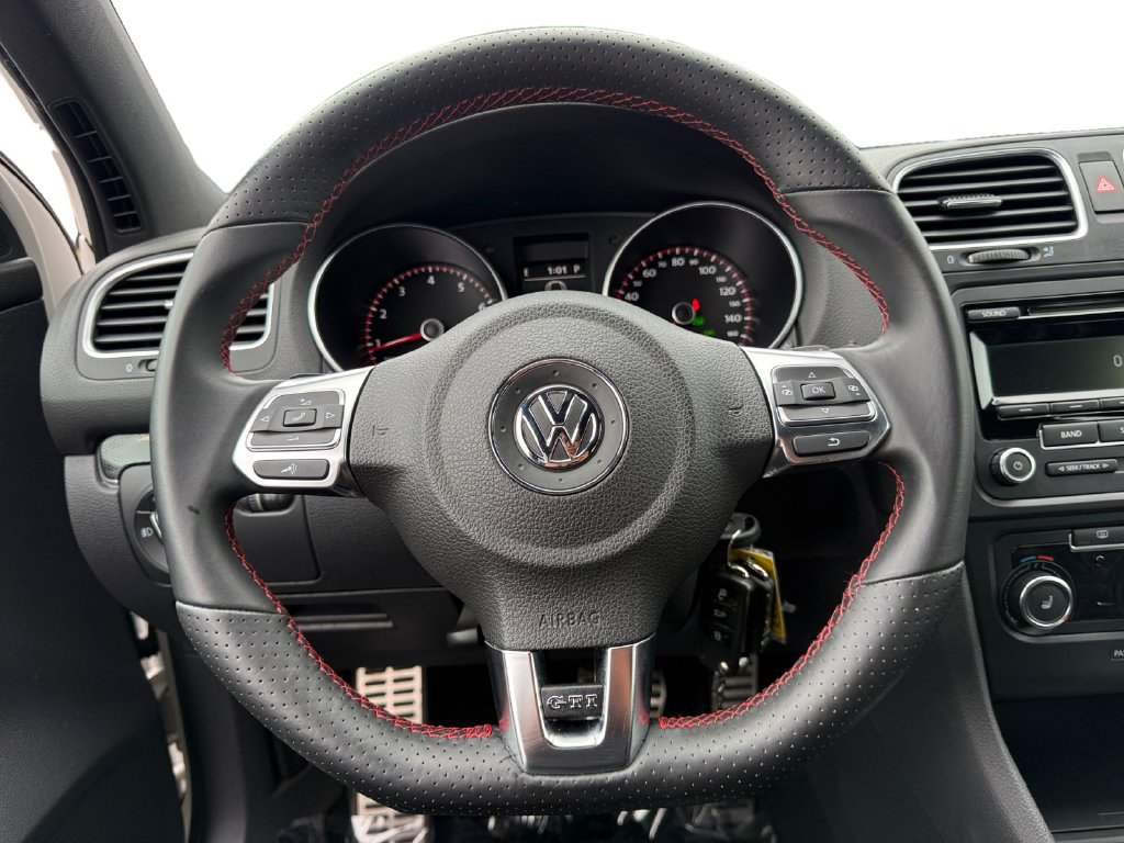 Used 2014 Volkswagen GTI Driver's Edition FWD image 12