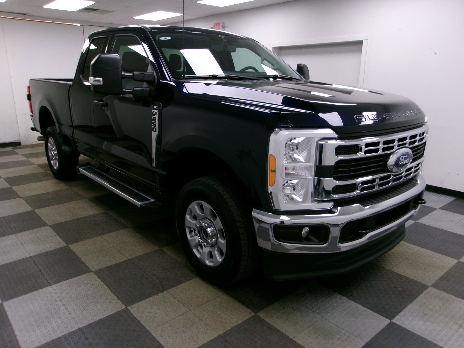 Used 2023 Ford F250 XLT w/ 360-Degree Camera Package image 14
