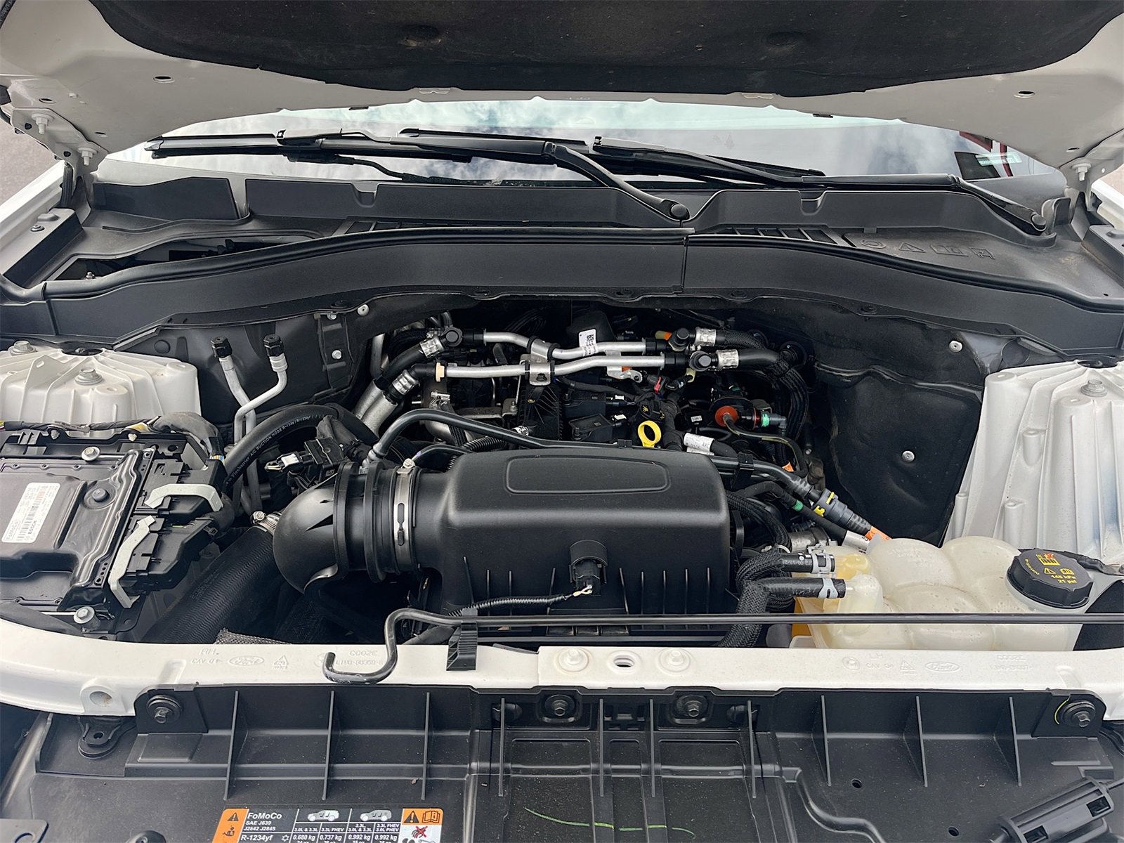 Used 2021 Ford Explorer XLT w/ Equipment Group 202A image 32