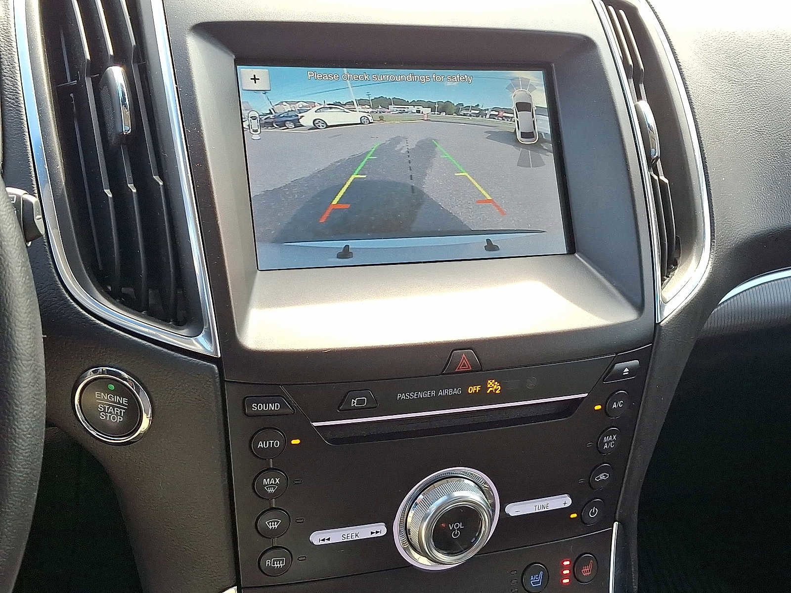 Used 2019 Ford Edge Titanium w/ Equipment Group 301A image 20