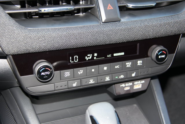 Used 2026 Subaru Outback Premium AWD/4WD image 27