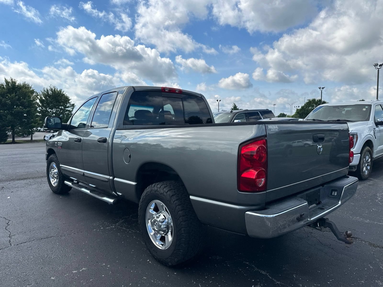Used 2007 Dodge Ram 2500 Truck SLT RWD image 4