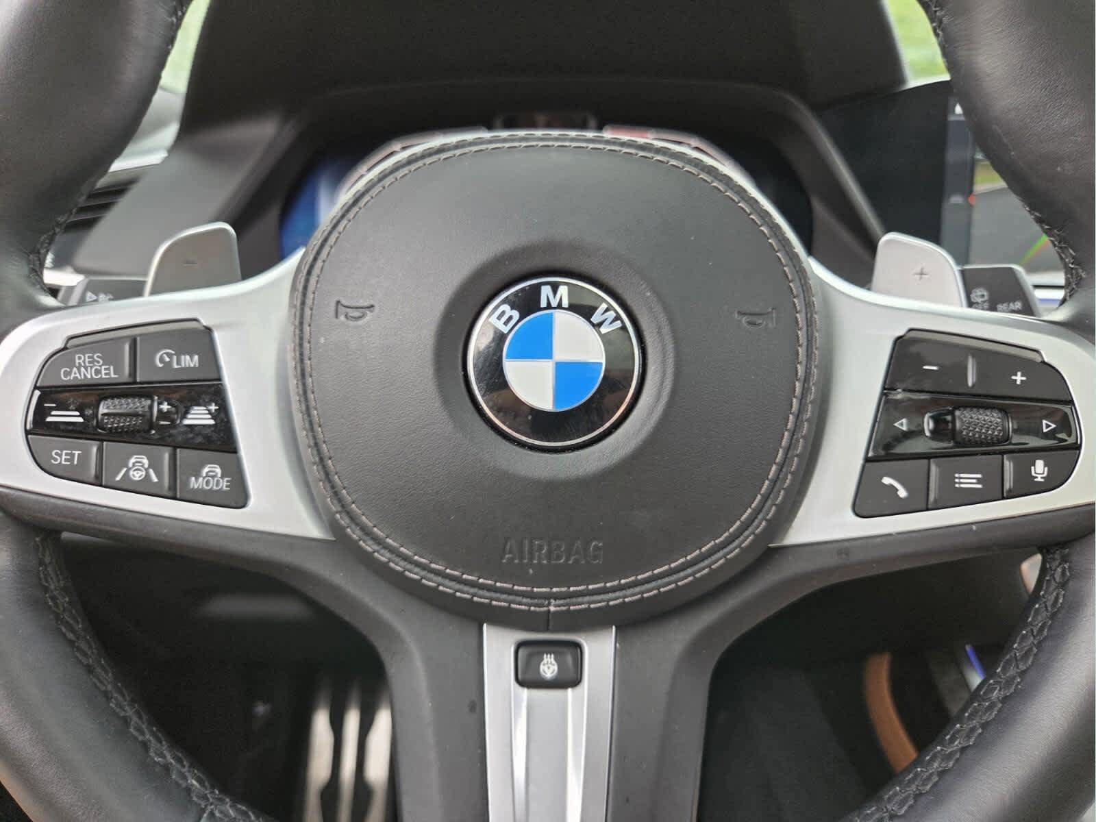 Used 2021 BMW X7 M50i AWD/4WD image 33