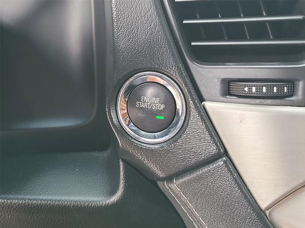 Certified 2016 GMC Yukon Denali w/ Open Road Package image 9