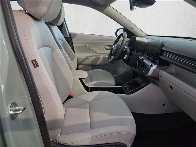 Used 2026 Hyundai Kona SEL Premium FWD image 19