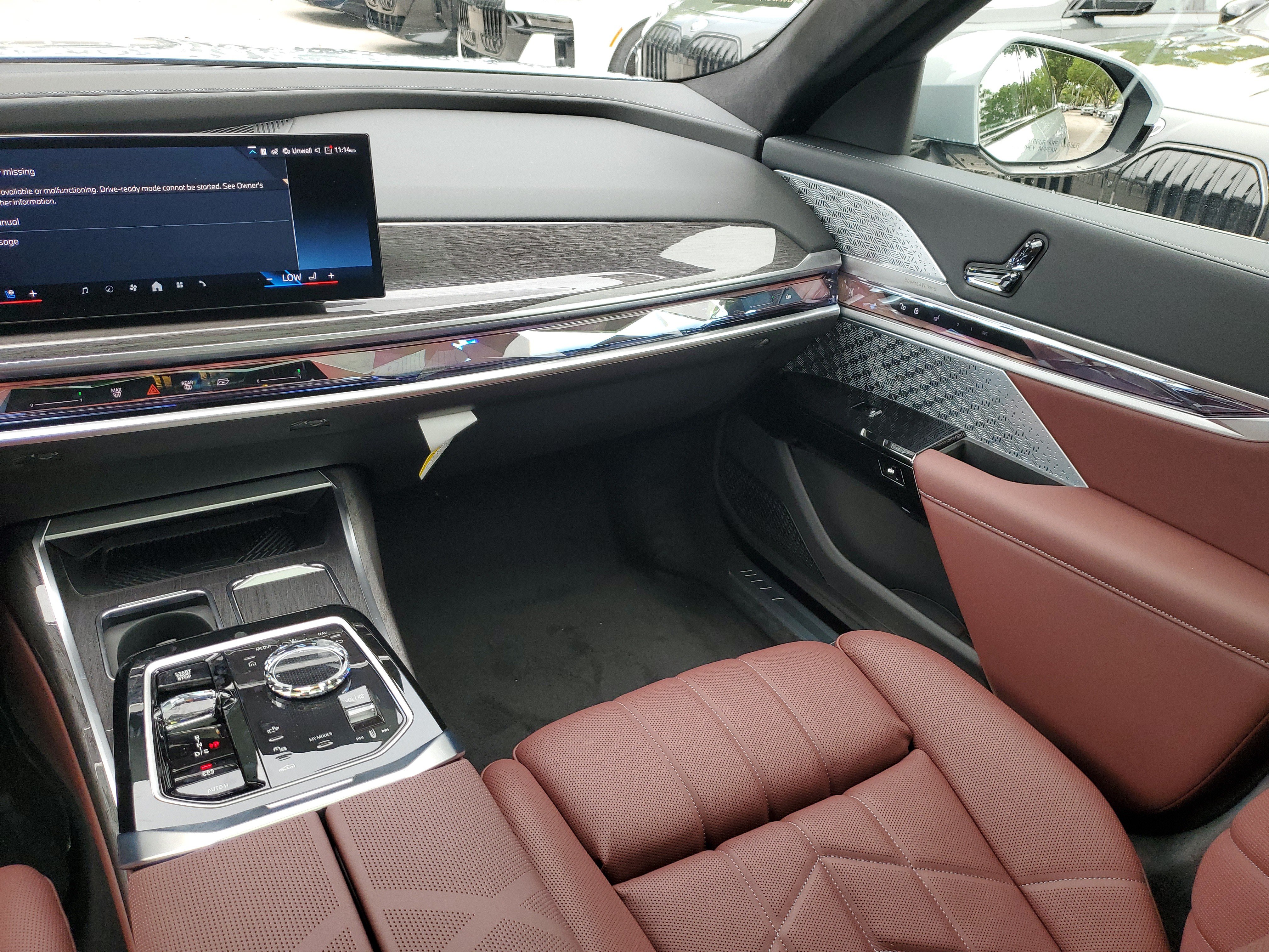 New 2026 BMW 760i xDrive w/ Executive Package AWD/4WD image 14