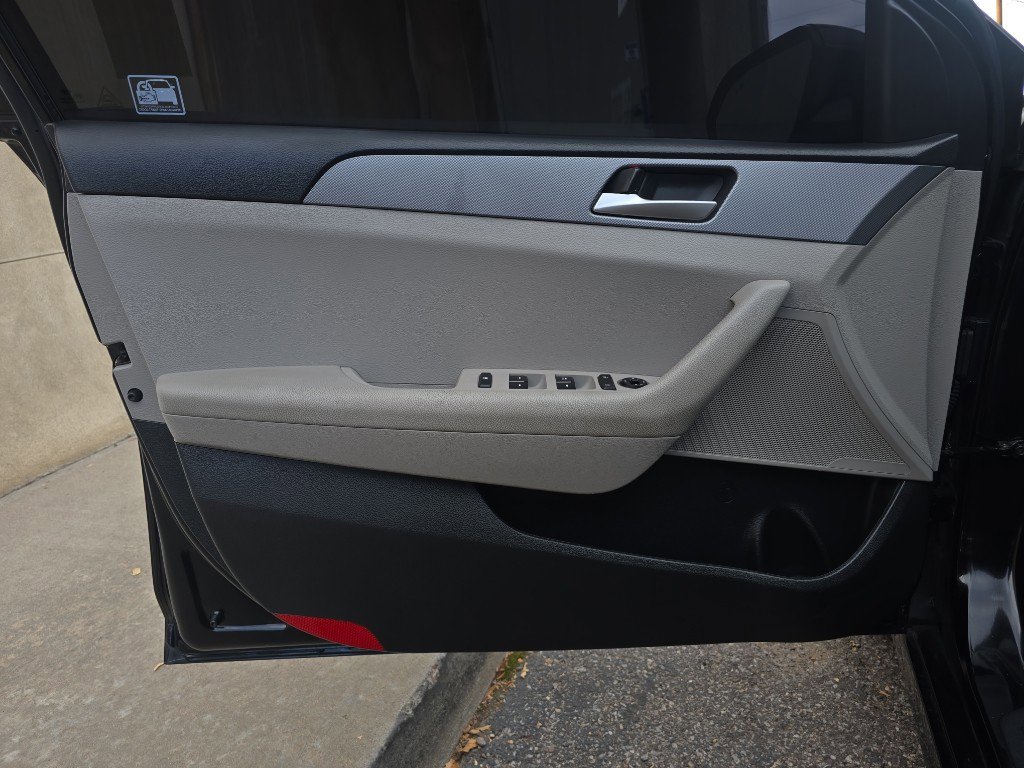 Used 2018 Hyundai Sonata ECO image 21