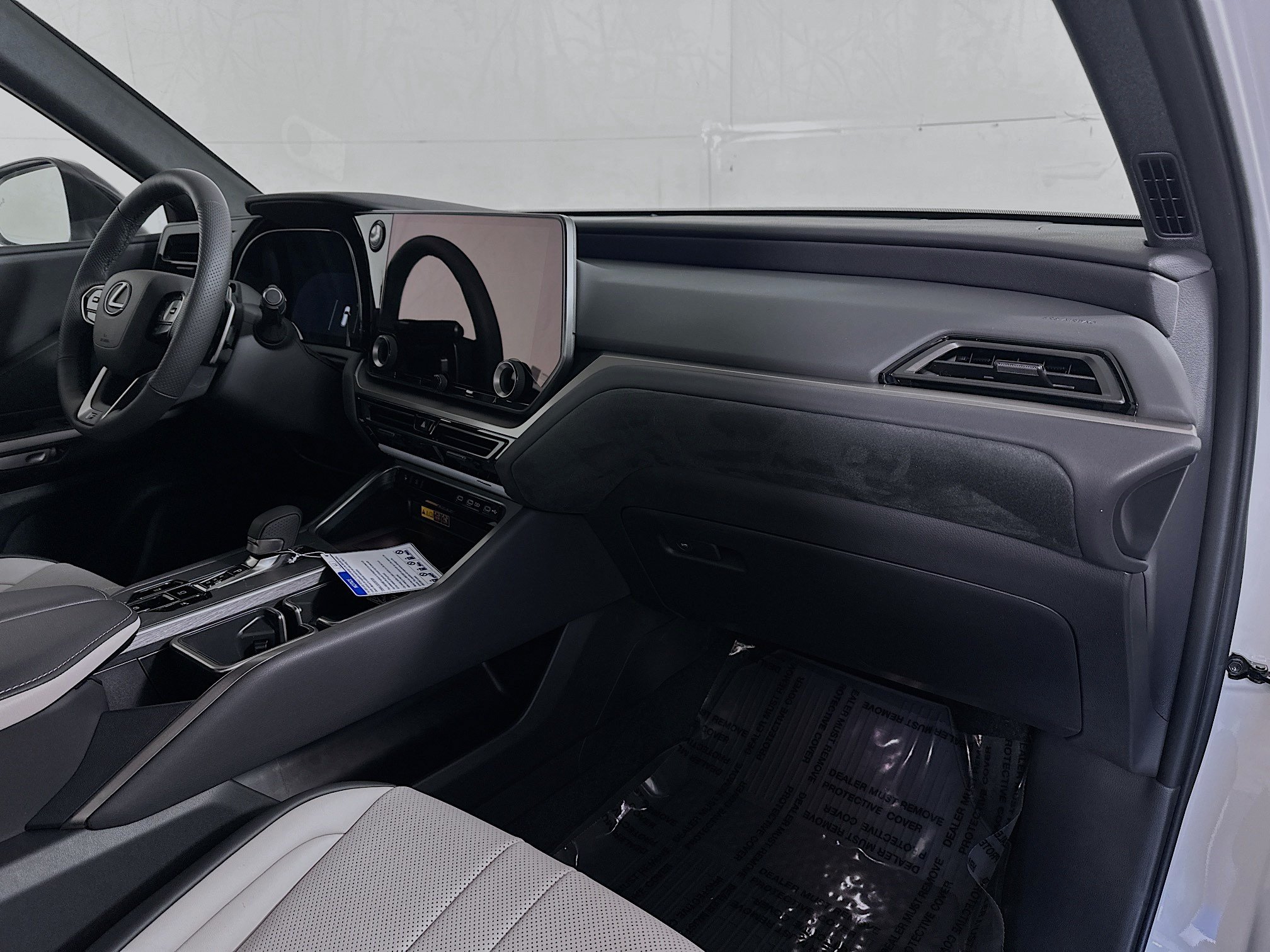 New 2026 Lexus TX 500h AWD w/ Technology Package image 28