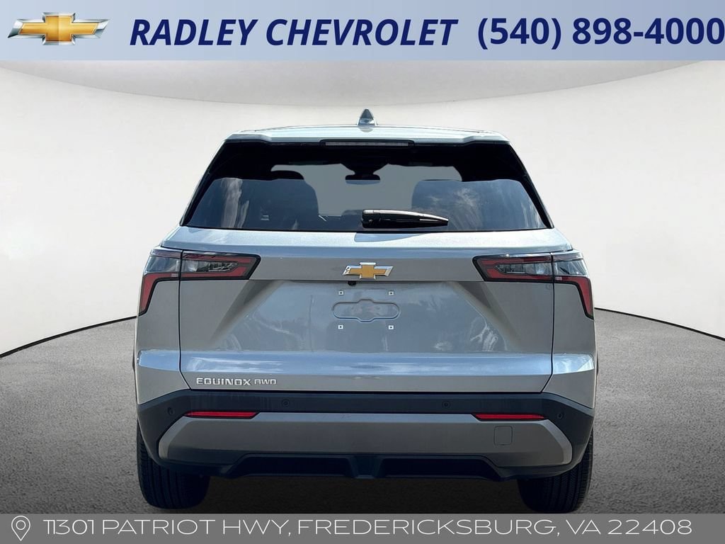 Certified 2026 Chevrolet Equinox LT AWD/4WD image 18
