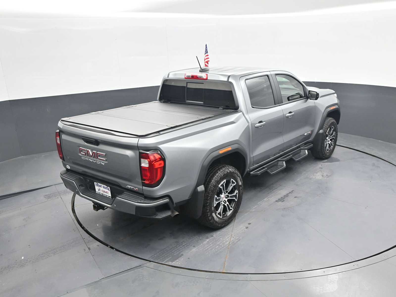 Used 2024 GMC Canyon AT4 w/ Technology Package AWD/4WD image 35
