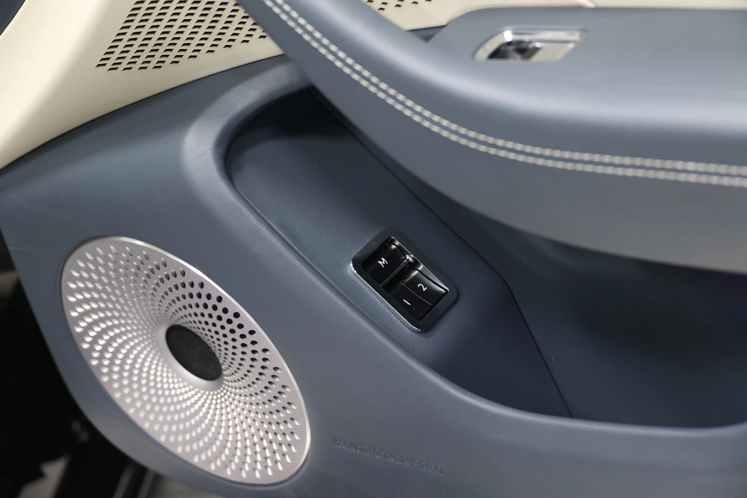Used 2020 Bentley Flying Spur W12 w/ First Edition Specification AWD/4WD image 97
