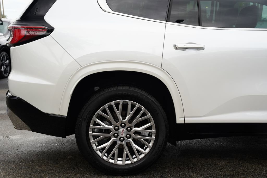 Used 2024 GMC Acadia Denali image 10