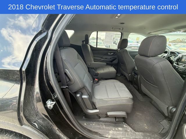 Used 2018 Chevrolet Traverse LT AWD/4WD image 12