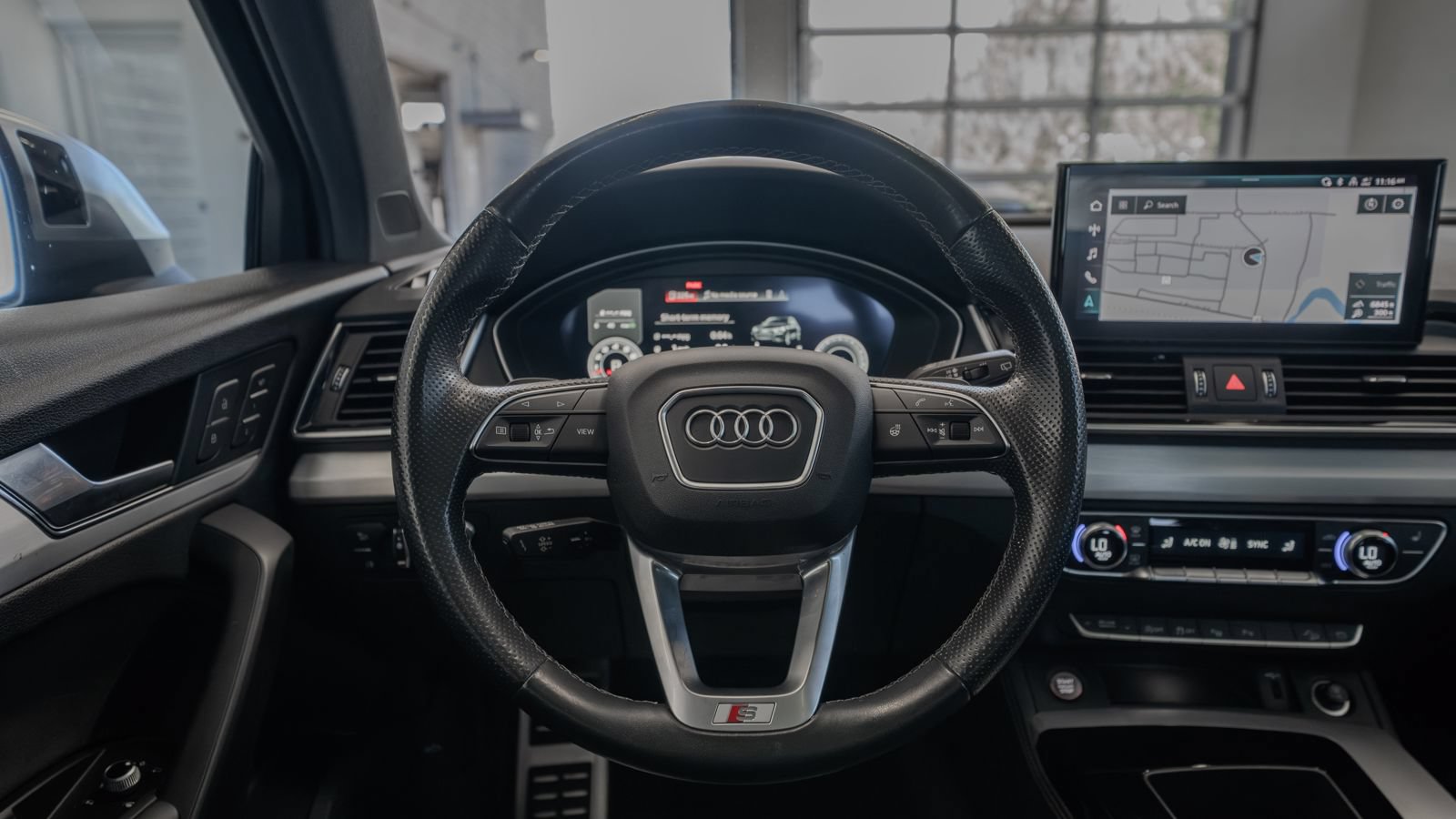 Used 2021 Audi SQ5 Prestige w/ Prestige Package AWD/4WD image 9