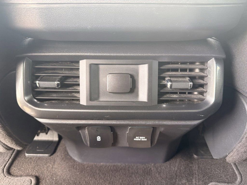 Used 2022 Ford F150 XLT w/ Equipment Group 302A High AWD/4WD image 17