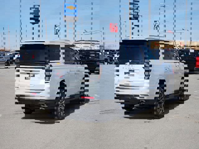 New 2026 Chevrolet Suburban High Country image 15