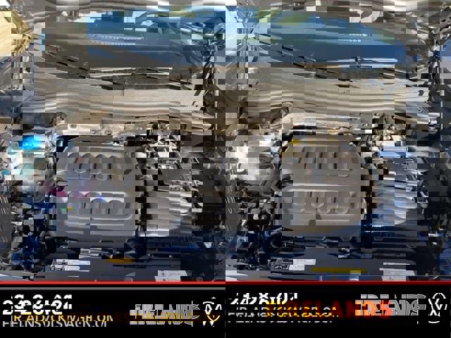 New 2025 Volkswagen Tiguan SE image 68