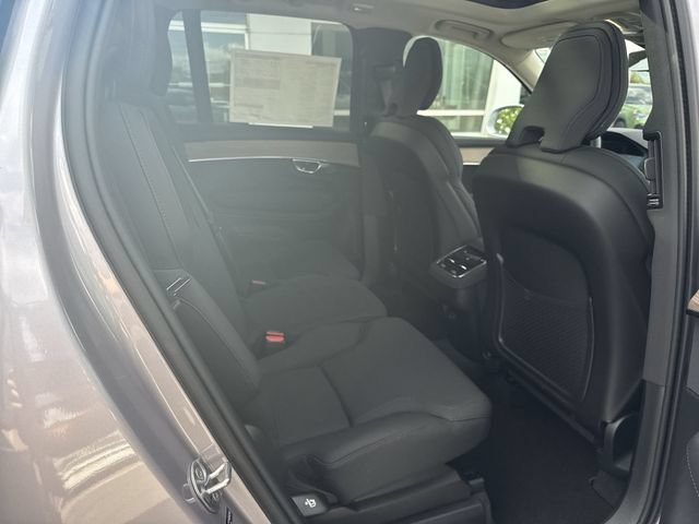 New 2026 Volvo XC90 B6 Core w/ Protection Package AWD/4WD image 25