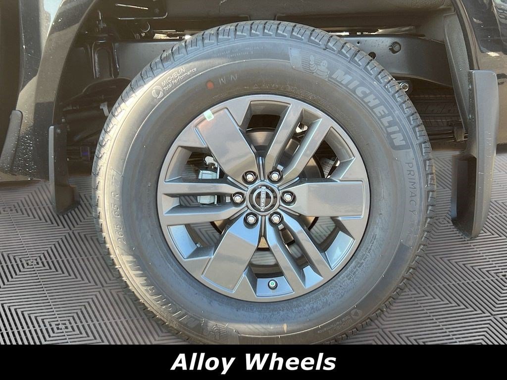 Certified 2025 Nissan Frontier SV AWD/4WD image 14