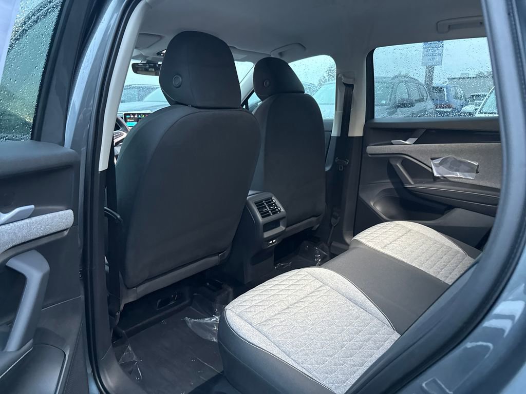 New 2025 Volkswagen Tiguan S image 13