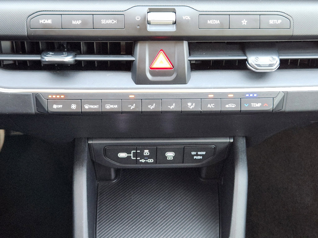 New 2025 Kia K4 LXS image 14