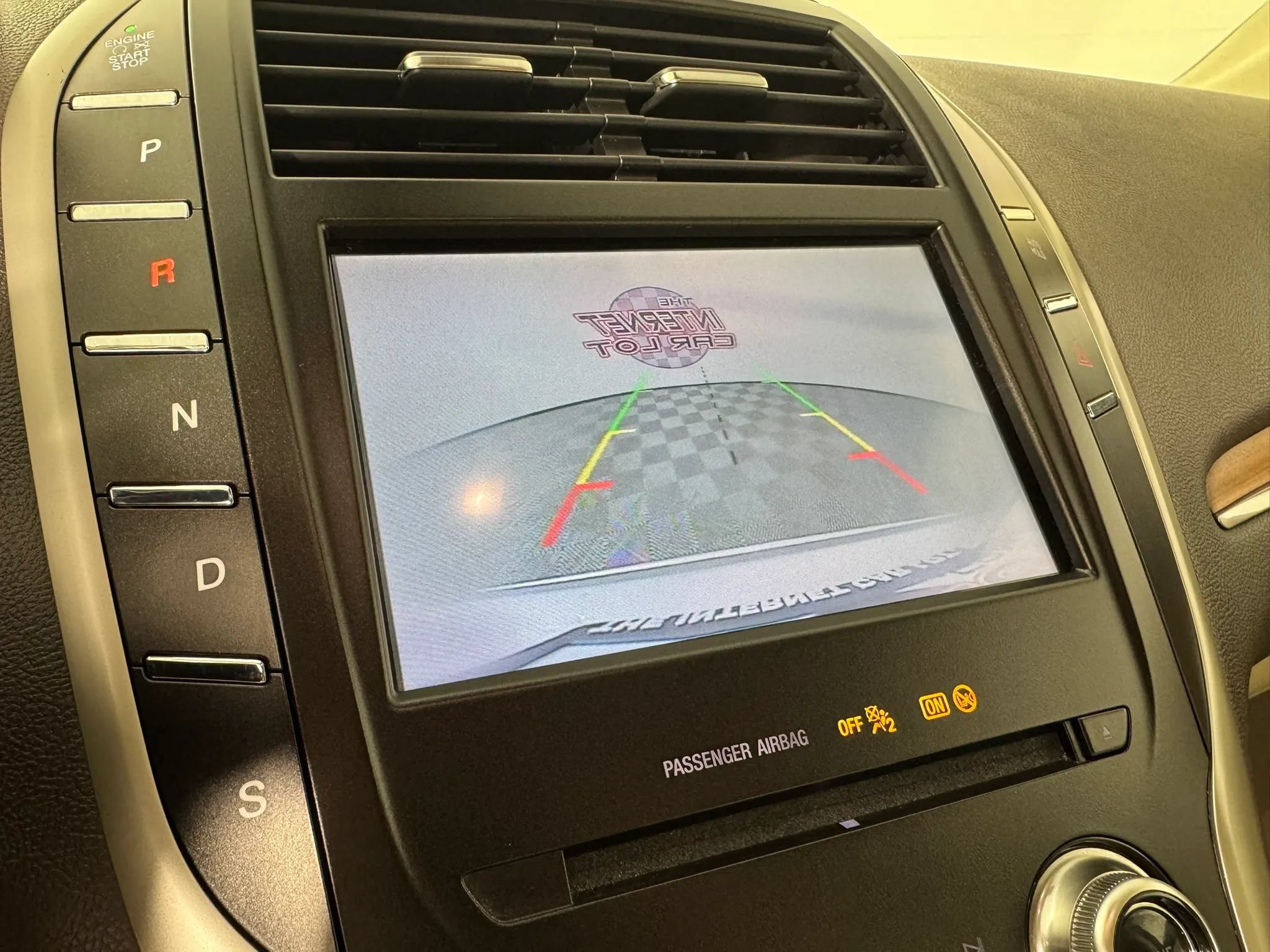 Used 2019 Lincoln MKC Select w/ Select Plus Package AWD/4WD image 18