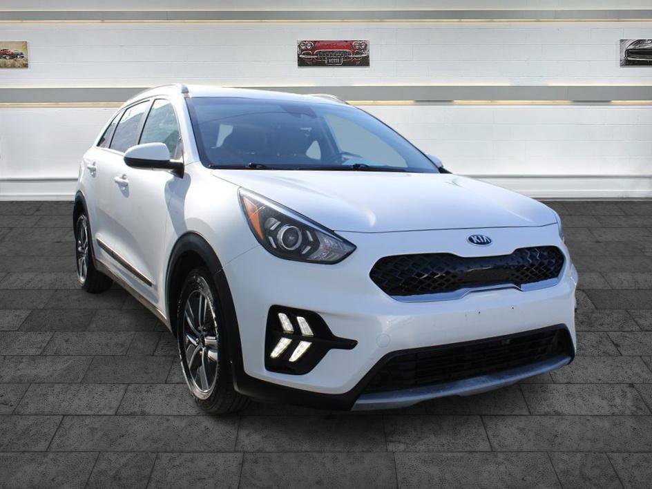 Used 2020 Kia Niro LXS FWD image 1