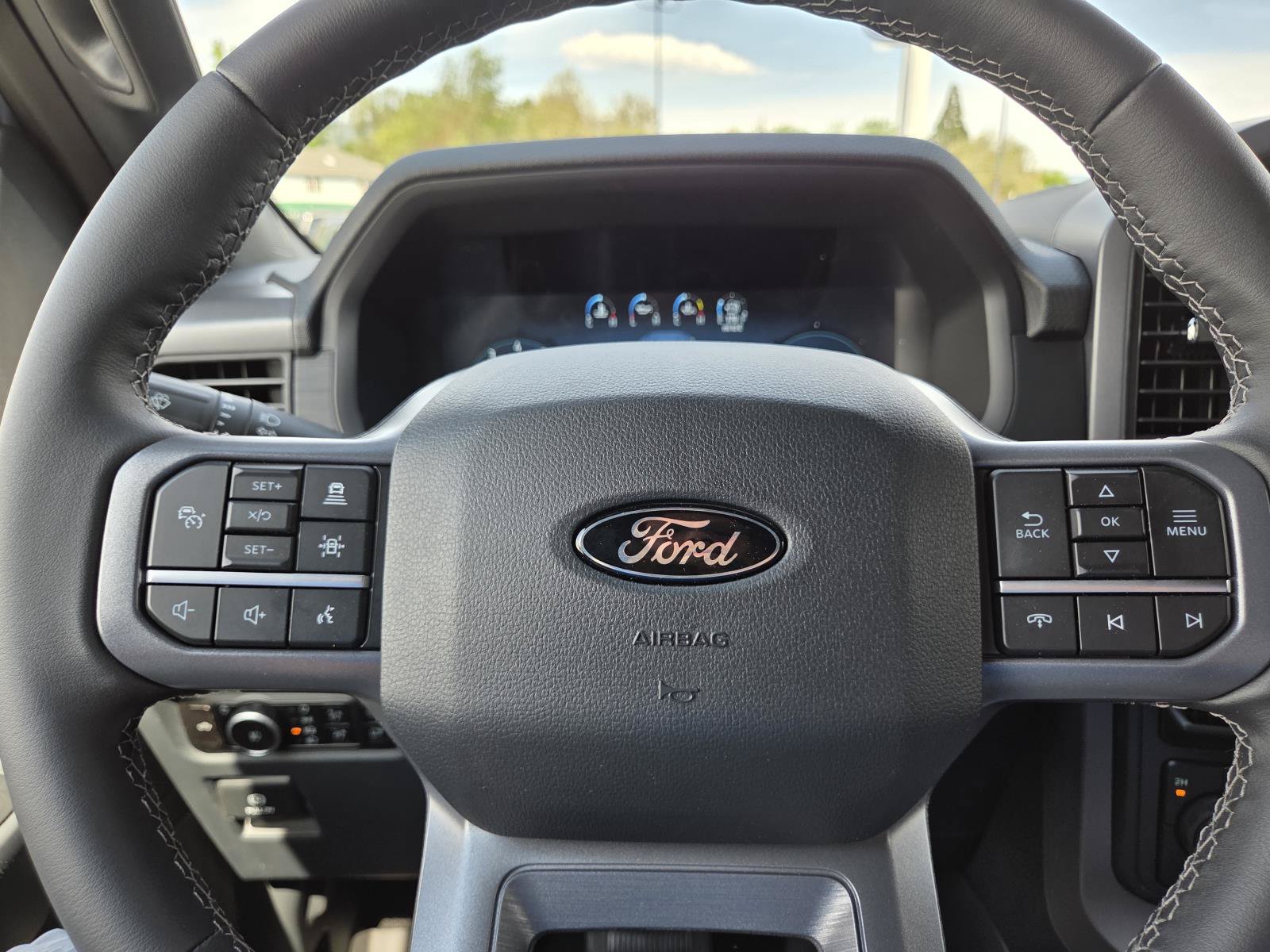 New 2026 Ford F150 XLT w/ Equipment Group 302A MID AWD/4WD image 16