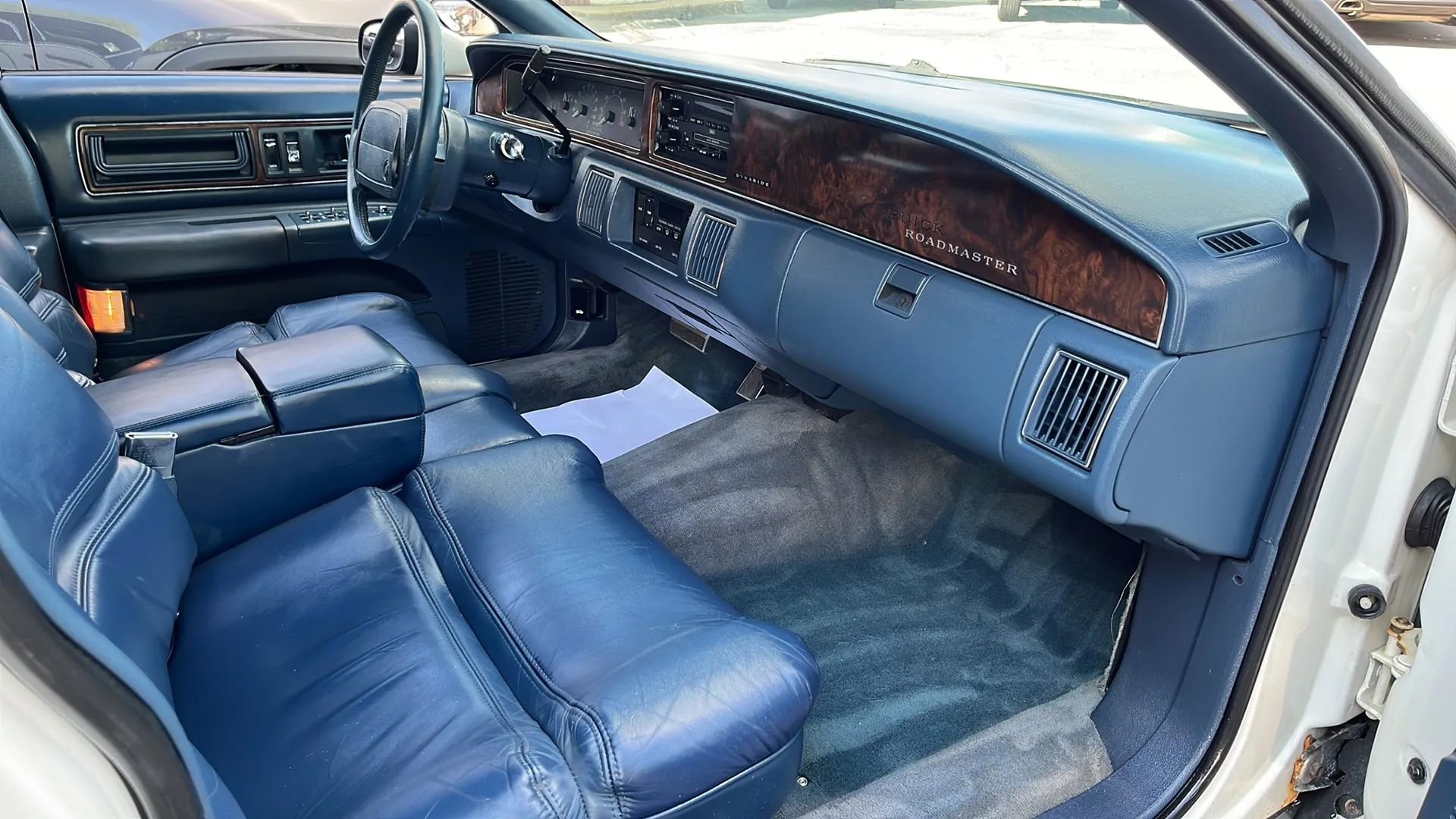 Used 1992 Buick Roadmaster Limited image 19