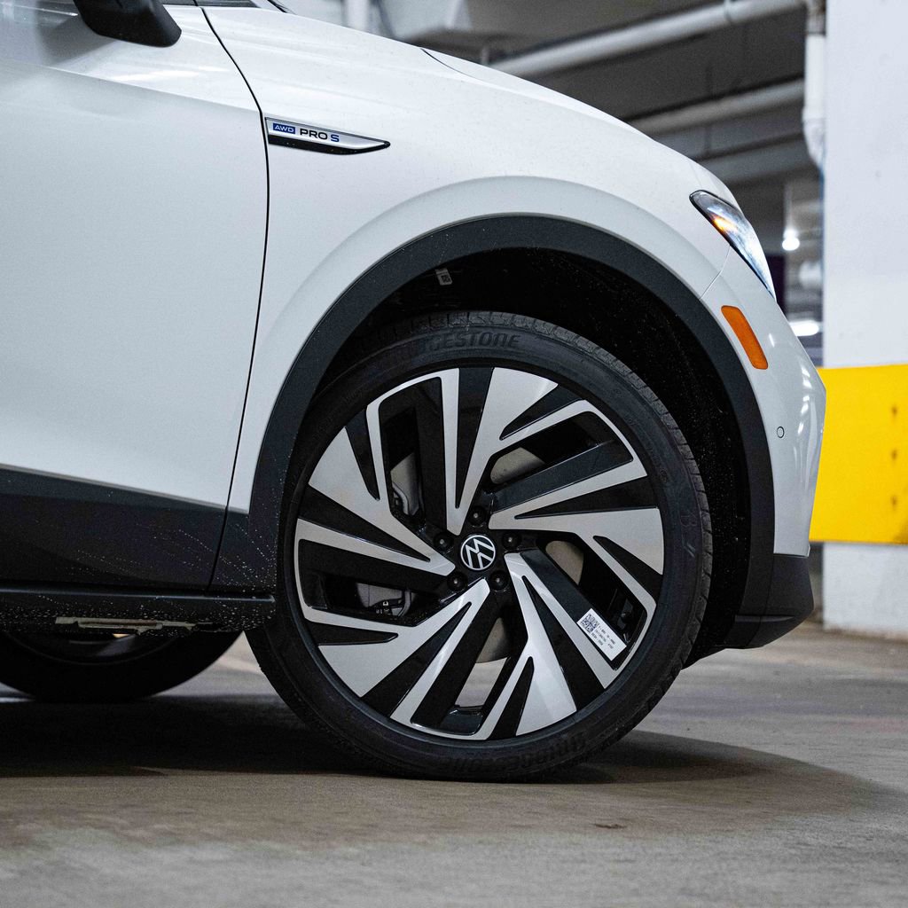 New 2026 Volkswagen ID.4 Pro S Plus AWD/4WD image 7