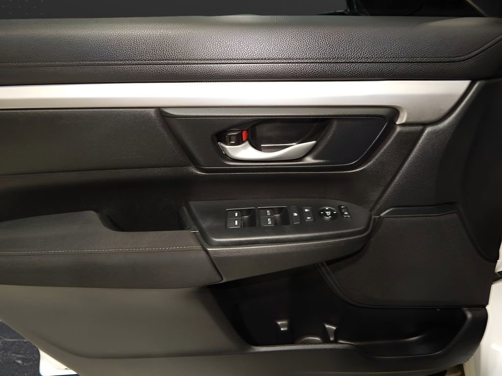 Used 2021 Honda CR-V Special Edition image 13