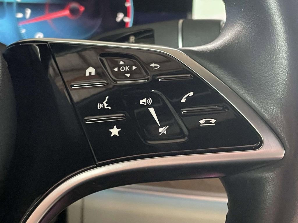 Used 2022 Mercedes-Benz E 350 Sedan image 21