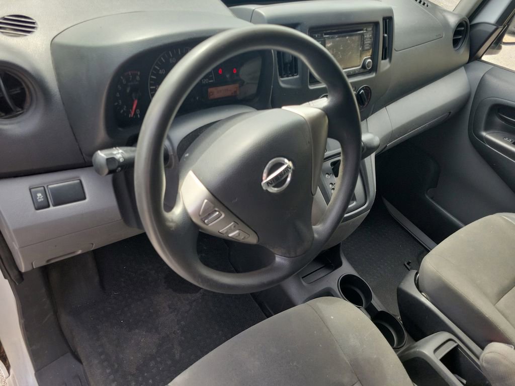 Certified 2018 Nissan NV200 S image 22