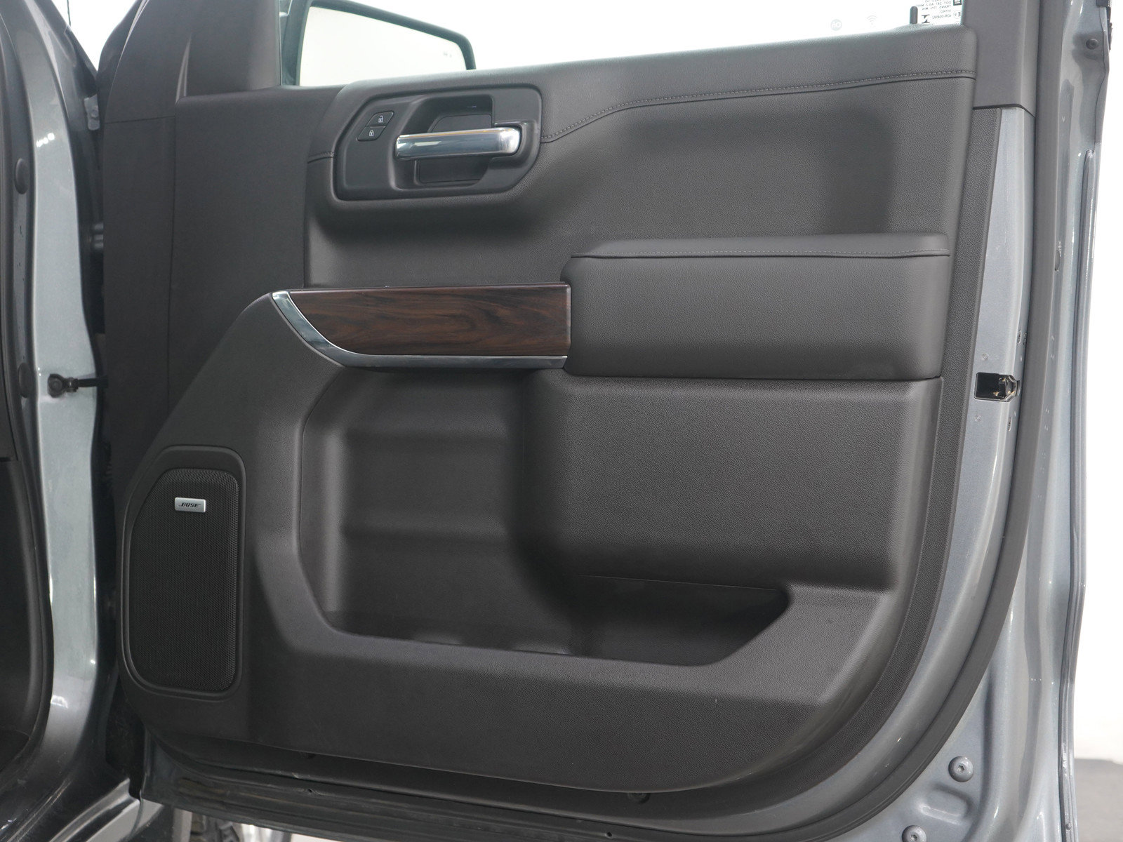 Used 2021 GMC Sierra 1500 SLT w/ SLT Premium Plus Package image 9