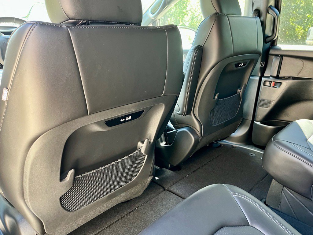 New 2026 Chrysler Pacifica Select image 16