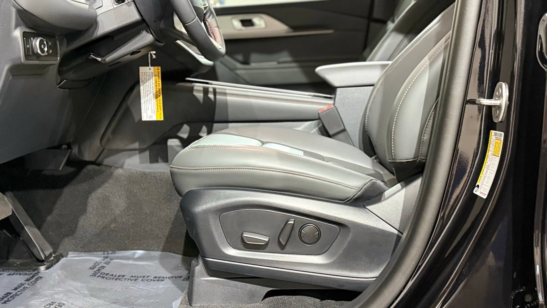 New 2026 Ford Explorer Active w/ Active Comfort Package AWD/4WD image 45