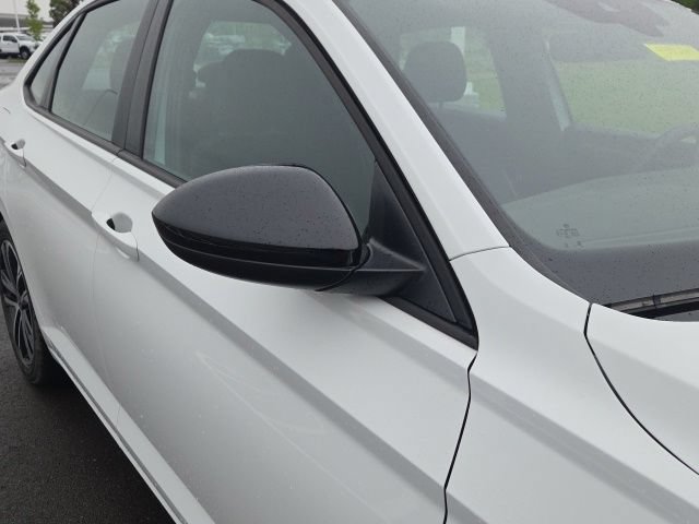 Used 2024 Volkswagen Jetta Sport FWD image 5