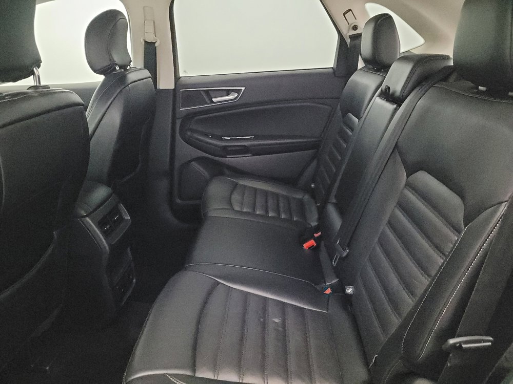 Used 2016 Ford Edge SEL w/ Equipment Group 201A image 18