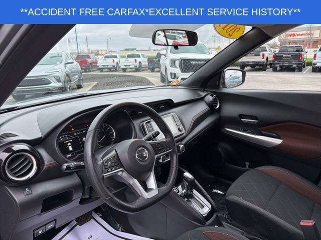 Used 2019 Nissan Kicks SR image 15