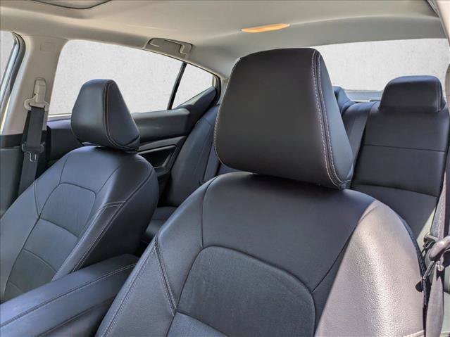 Used 2022 Nissan Altima 2.5 Platinum AWD/4WD image 13