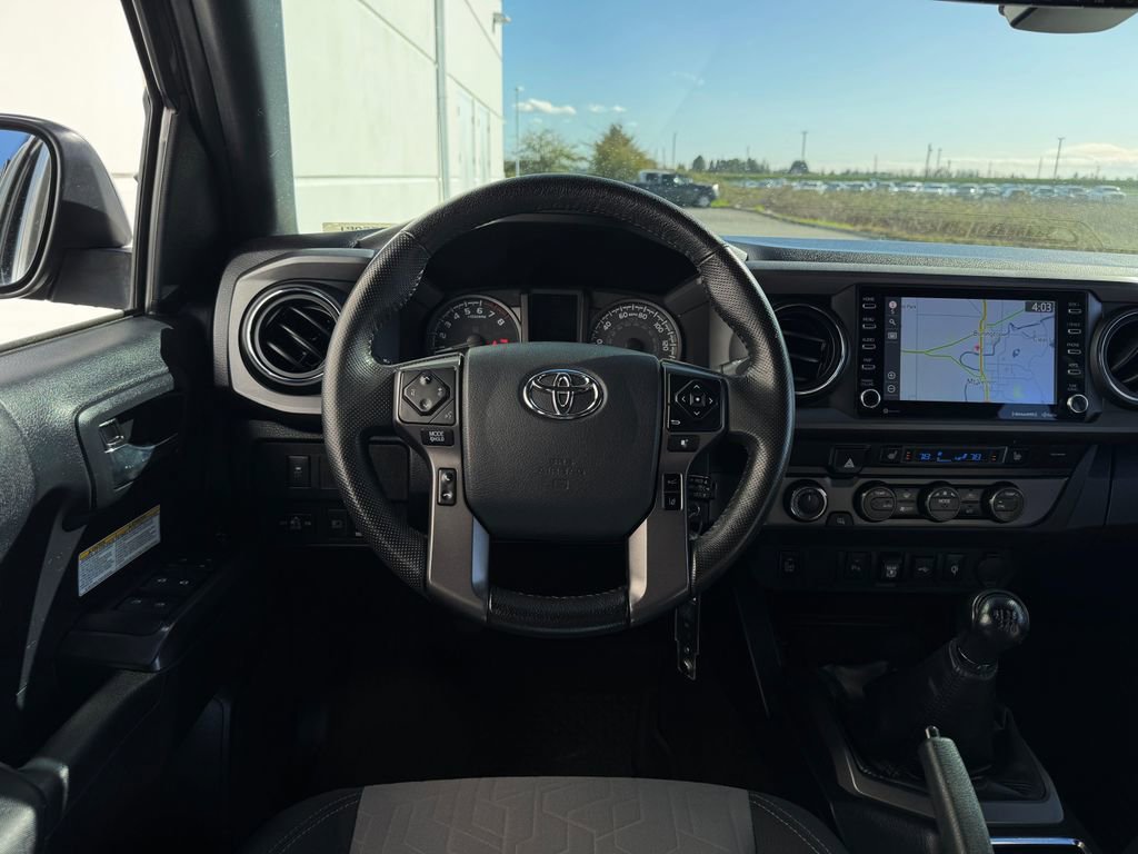 Used 2020 Toyota Tacoma TRD Off-Road w/ Technology Package AWD/4WD image 13
