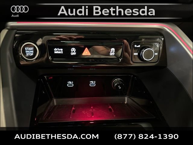 Certified 2025 Audi Q5 Premium Plus w/ Premium Plus AWD/4WD image 22