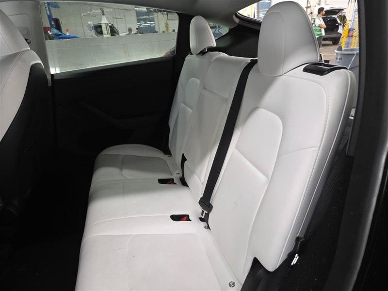 Used 2023 Tesla Model Y Long Range AWD/4WD image 4