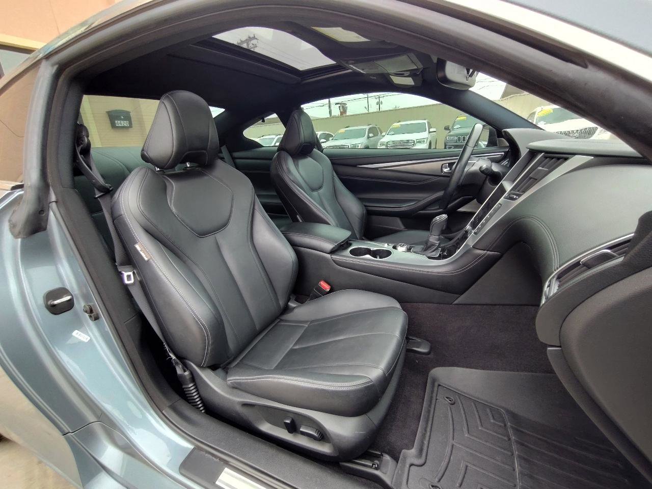 Used 2017 INFINITI Q60 3.0t AWD/4WD image 40