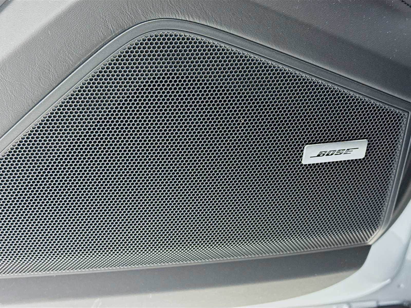 New 2026 Porsche Cayenne S image 12