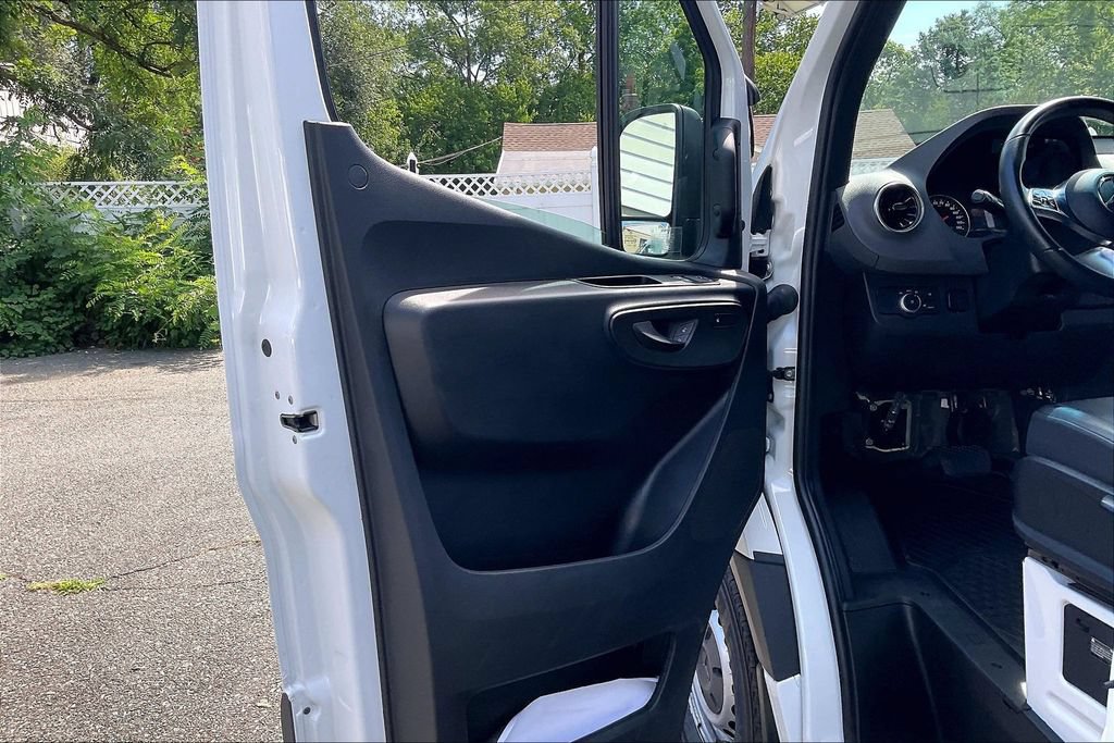 Used 2026 Mercedes-Benz Sprinter 2500 image 17
