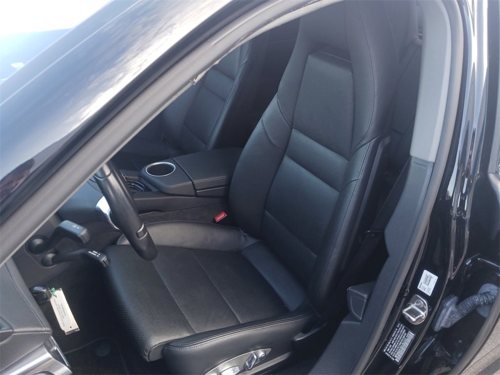 Used 2013 Porsche Panamera S image 27